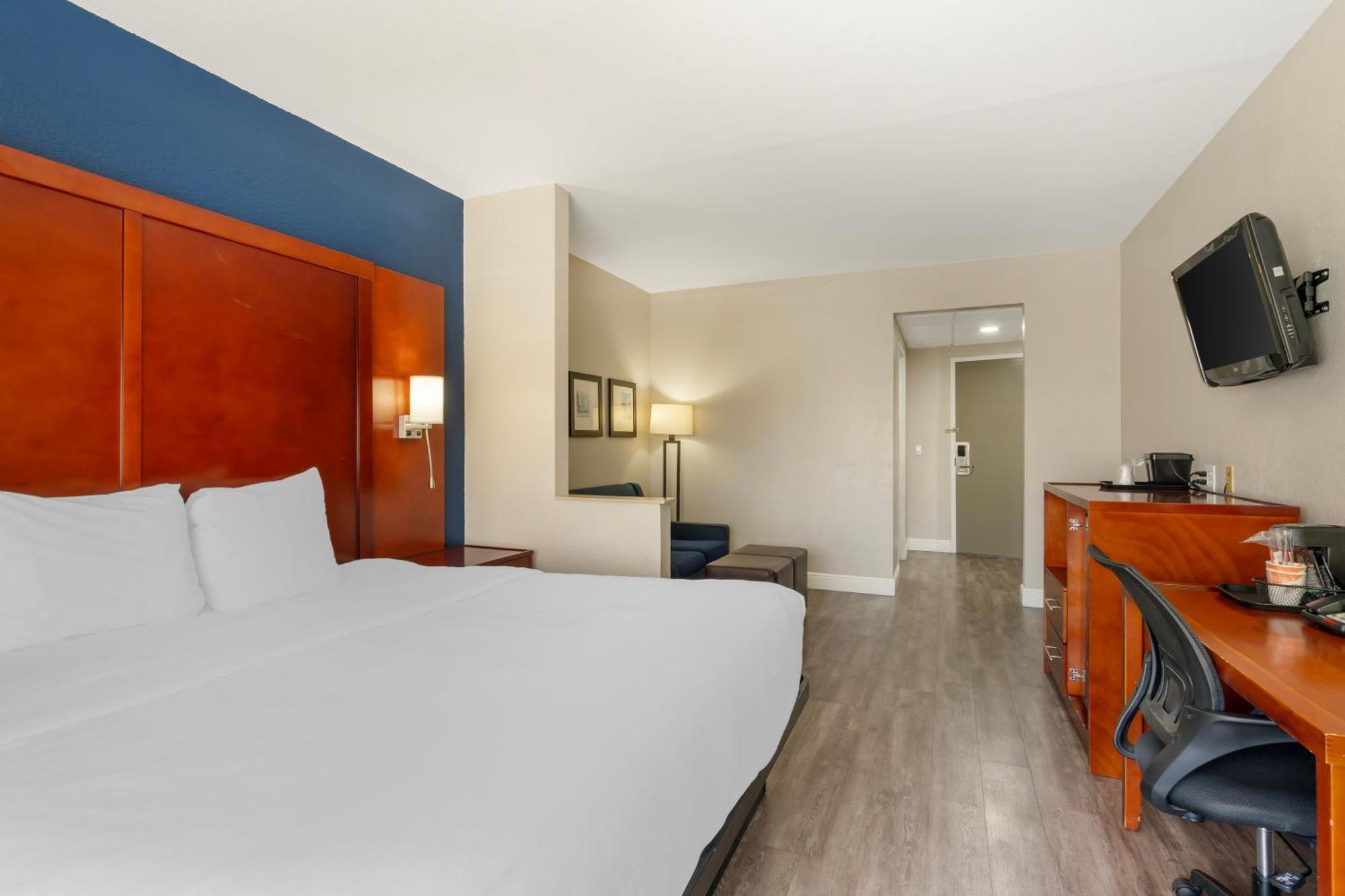 Comfort Suites West Jacksonville Extérieur photo