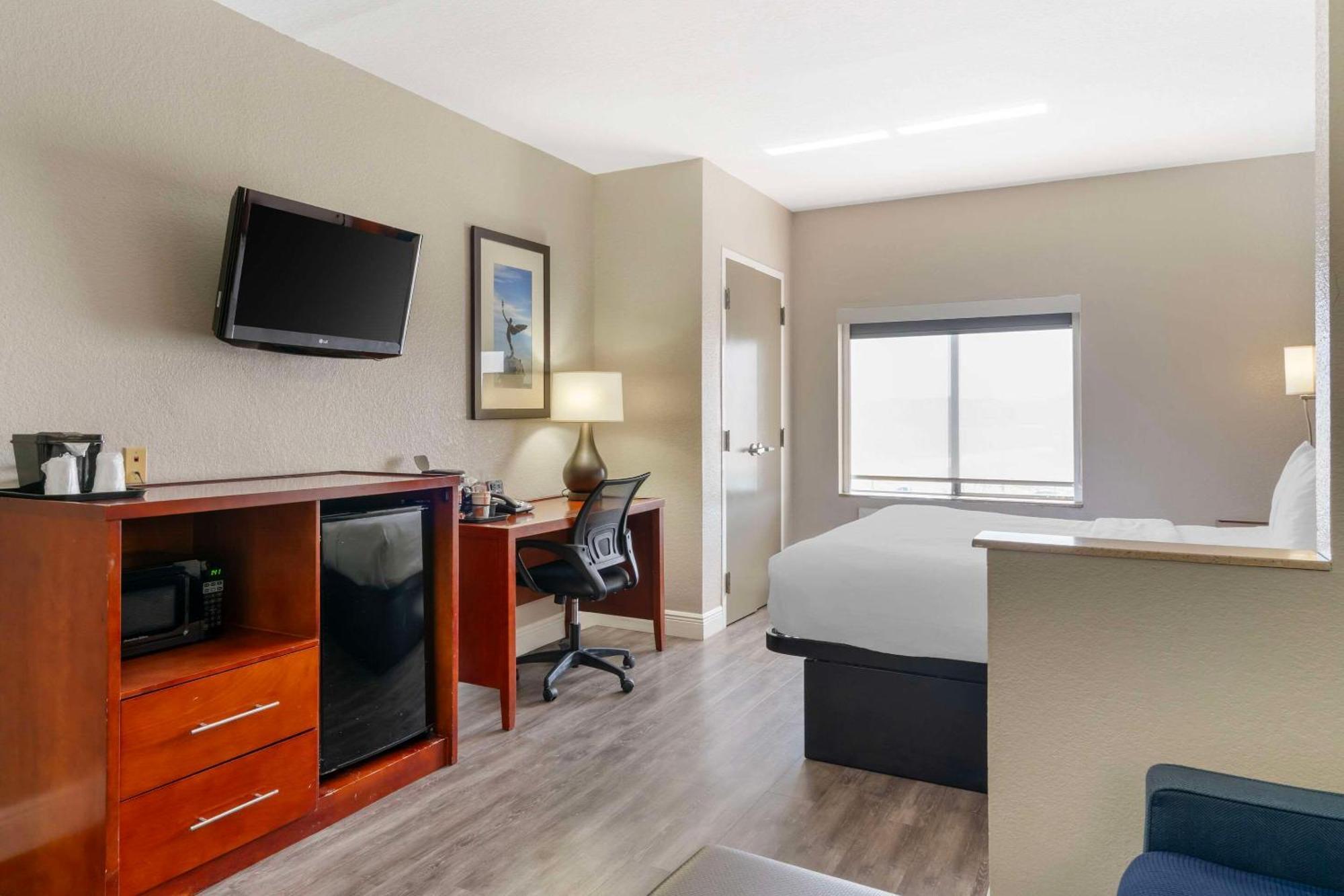 Comfort Suites West Jacksonville Extérieur photo